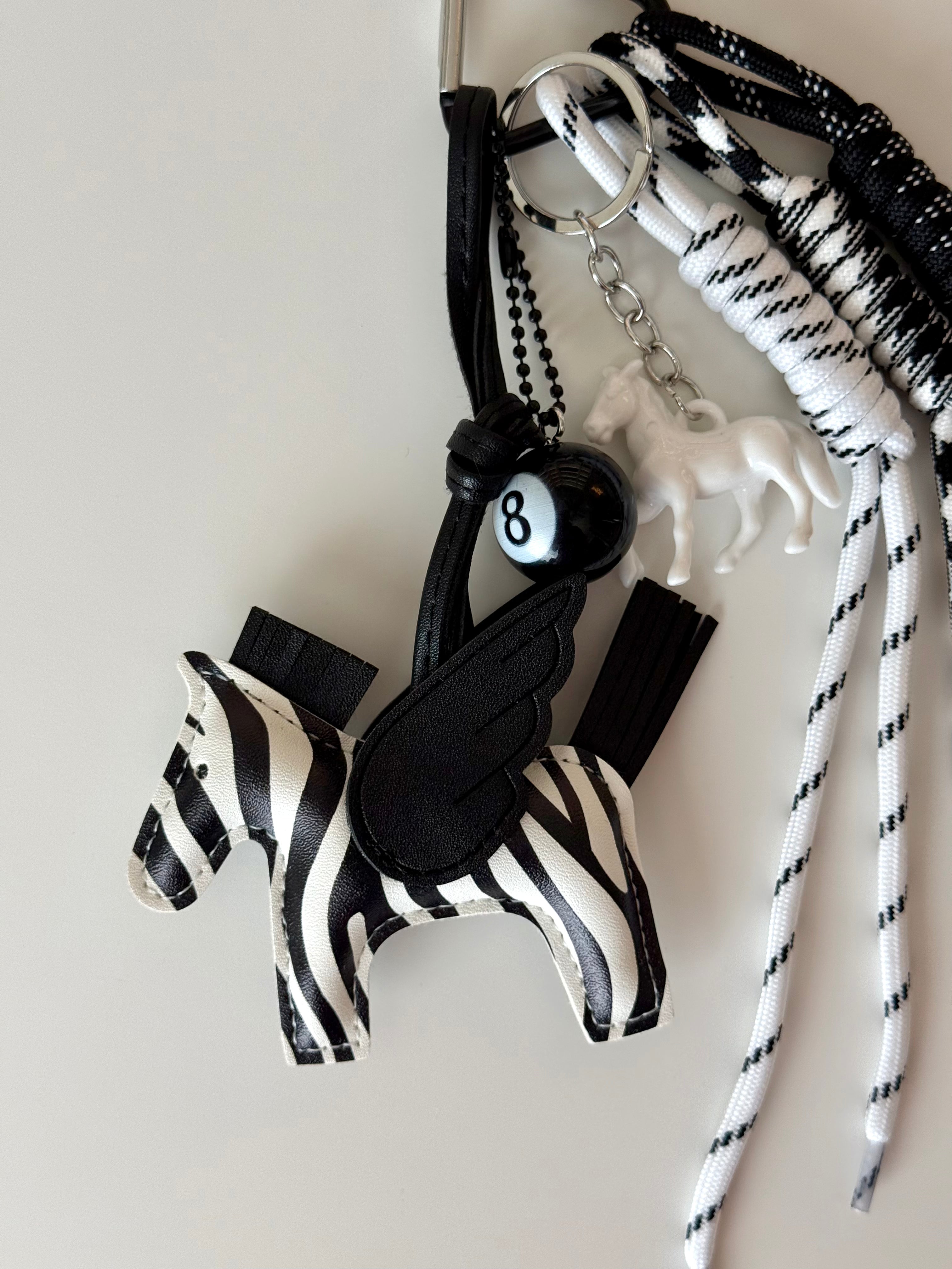 Midnight Pegasus Charm Keychain 🖤🪽