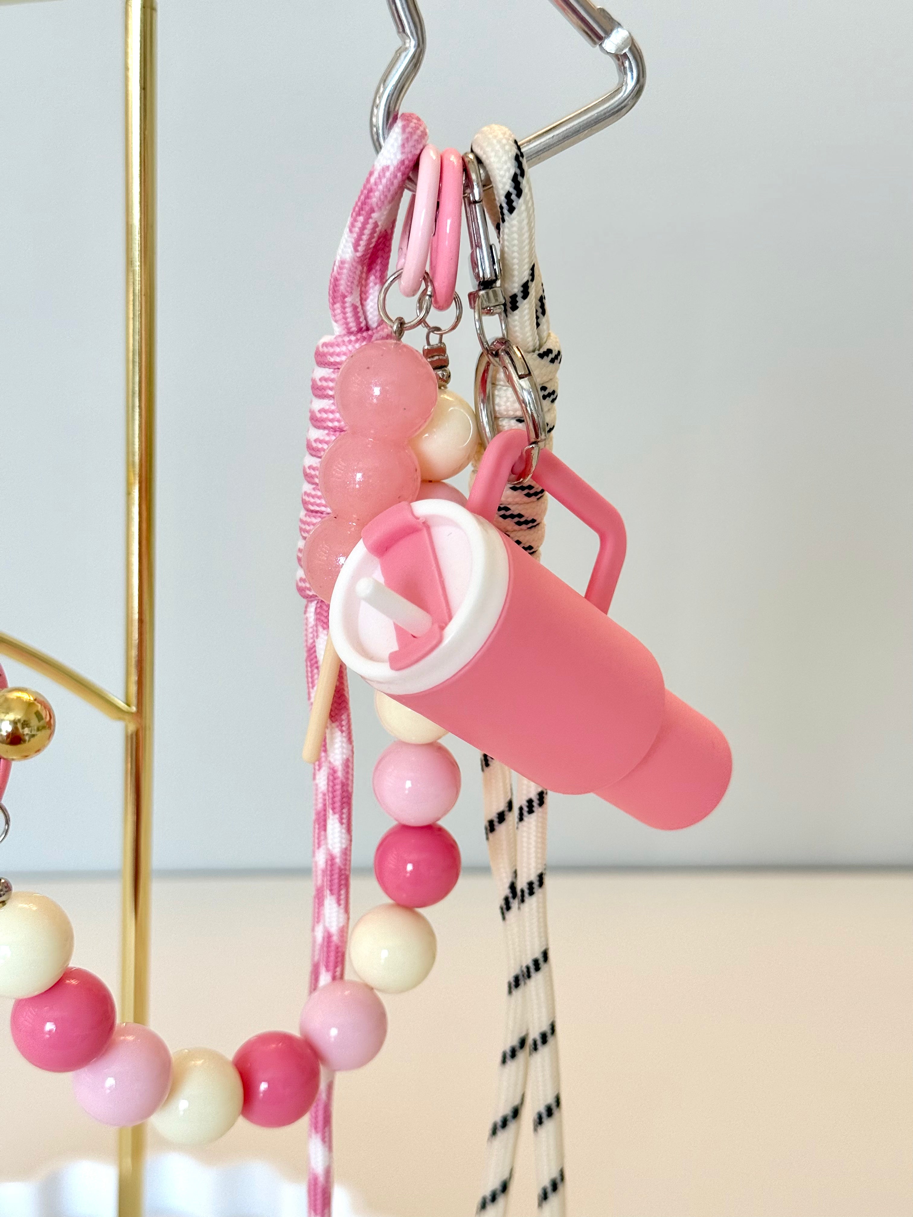 Tumbler Keychain 🍭🧋