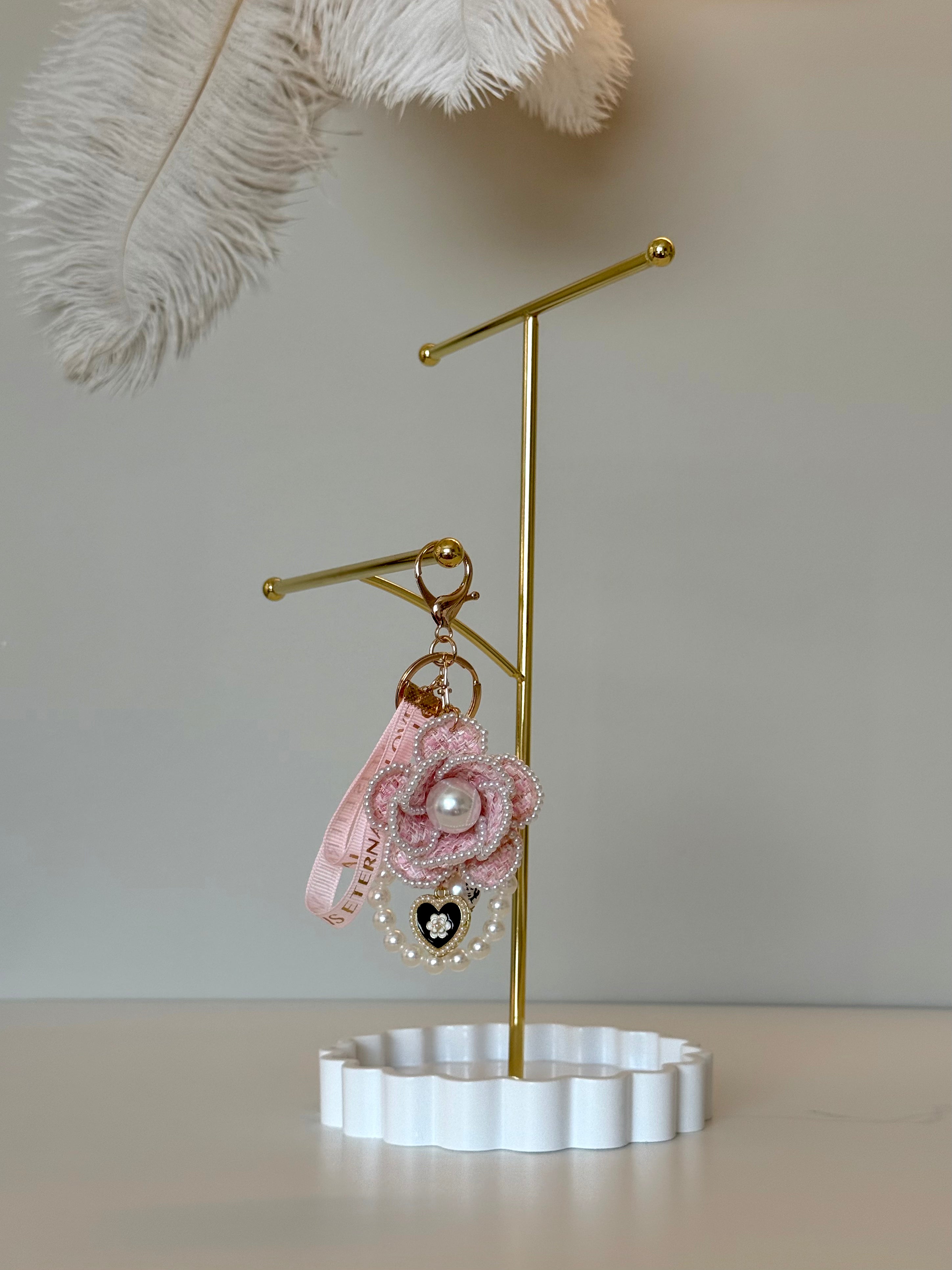 Pearl Bloom Keychain 🌸