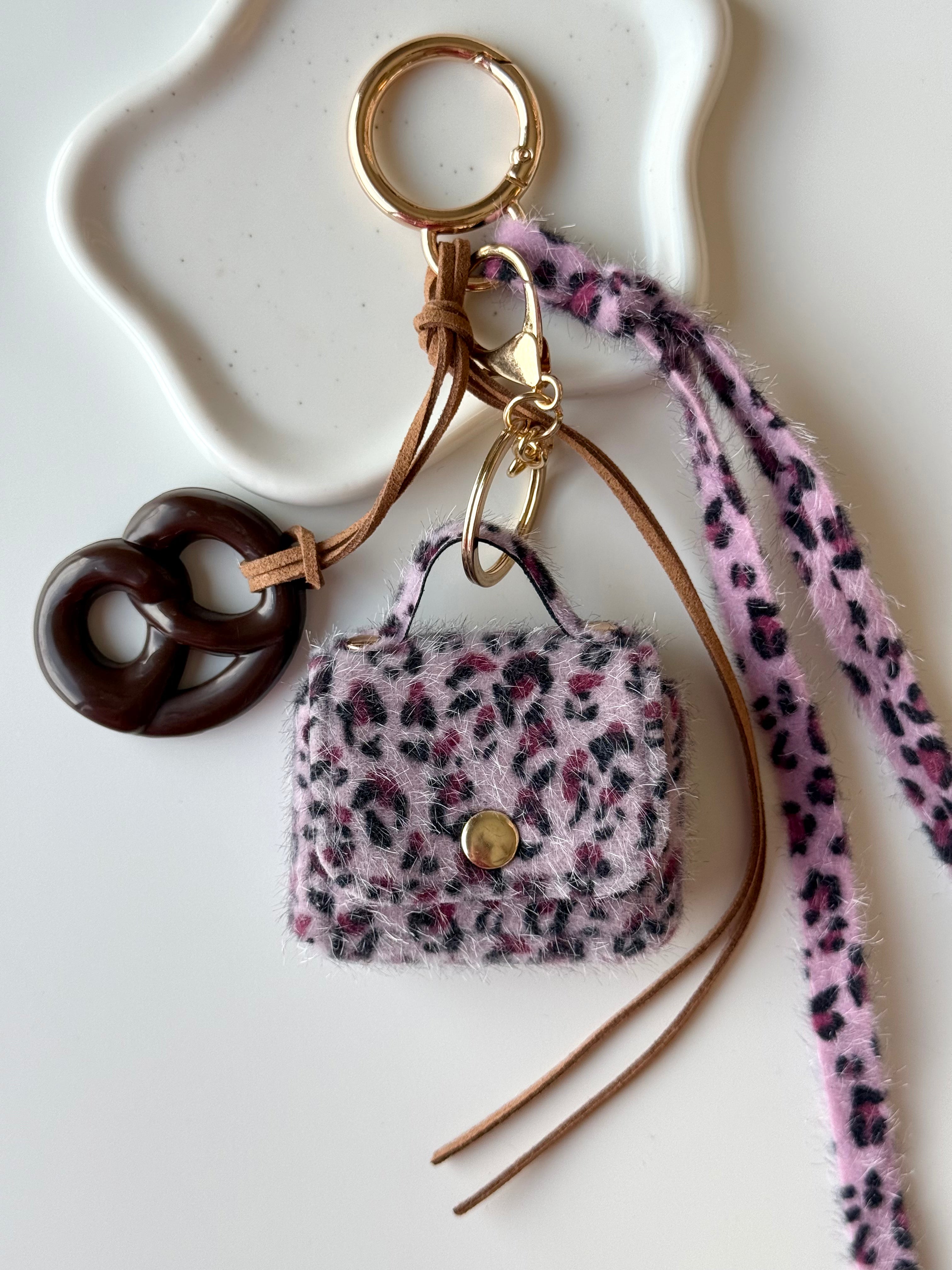 Blush Leopard Mini Bag Charm 💕🐆