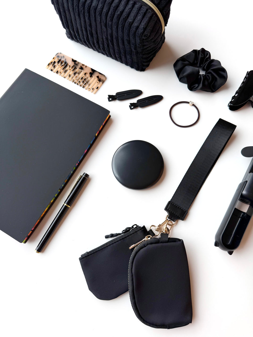Midnight Grace Essentials 🖤💫